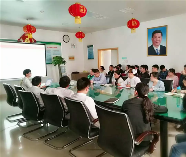 强化学习 规范管理——我院开展医保政策知识培训