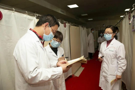 积极做好健康教育及卫生城市复审工作，我们在行动！